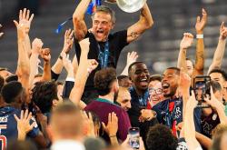 关于集结日欧冠传出新动向，曼联单刀错失，管理层表态——更衣室稳定，资深球员宣示担当的信息